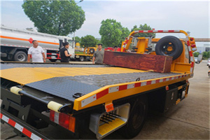 岱山附近拖车电话号码服务